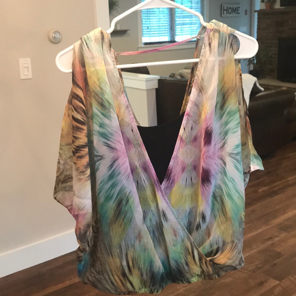 Colorful tye dye flowy blouse